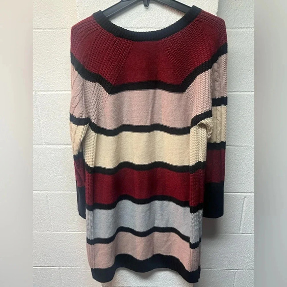 Lularoe L Black Mauve
Cream Maroon Gray Wide Stripe Sweater Dress - Picture 2 of 4